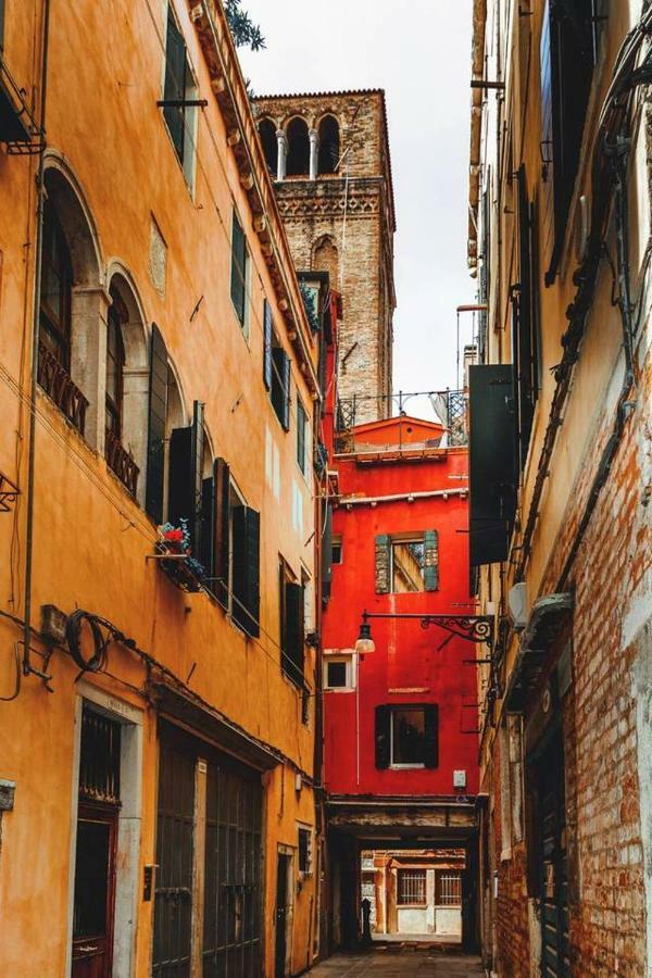 Апартаменты A Couple Of Steps From Rialto Венеция Экстерьер фото