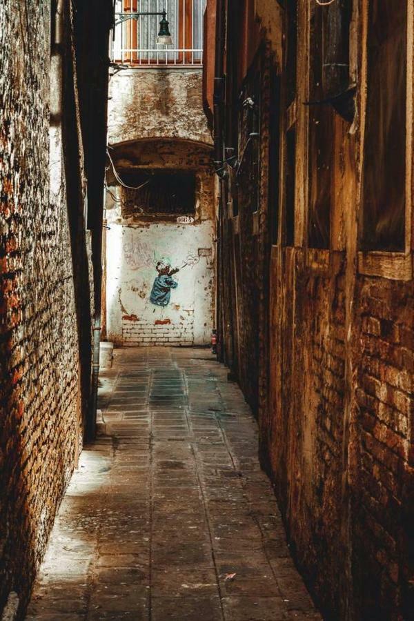Апартаменты A Couple Of Steps From Rialto Венеция Экстерьер фото
